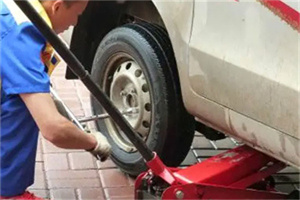 广陵区附近拖车24小时服务热线电话